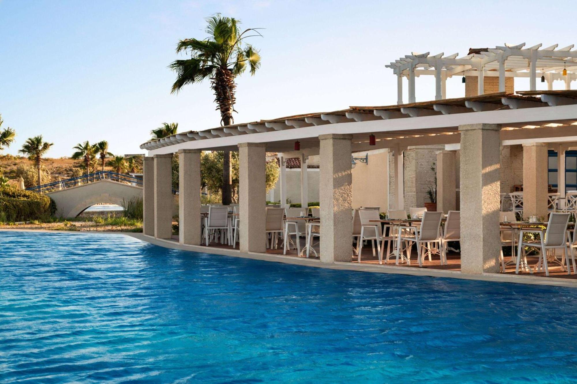 Dolce By Wyndham Cesme Алакати Екстериор снимка