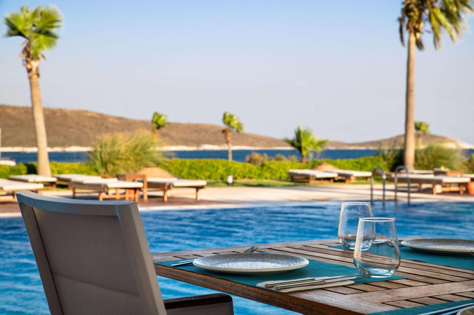 Dolce By Wyndham Cesme Алакати Екстериор снимка