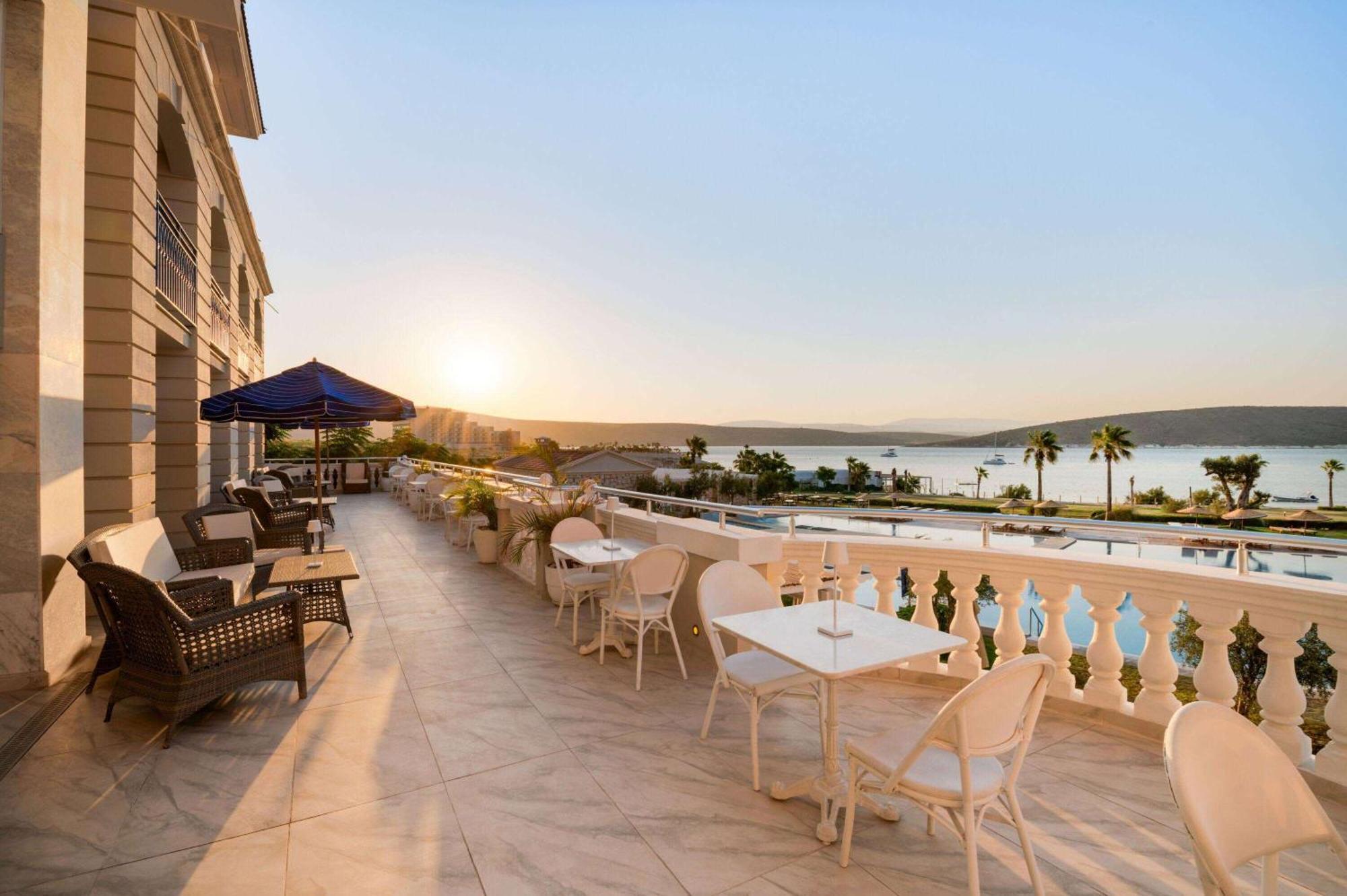 Dolce By Wyndham Cesme Алакати Екстериор снимка