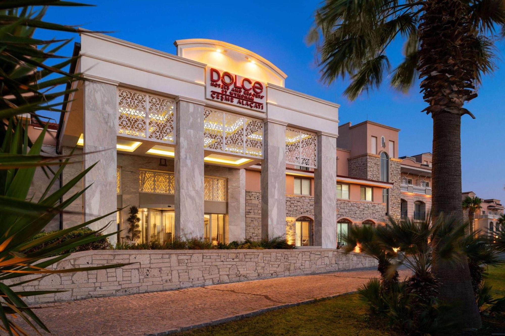 Dolce By Wyndham Cesme Алакати Екстериор снимка