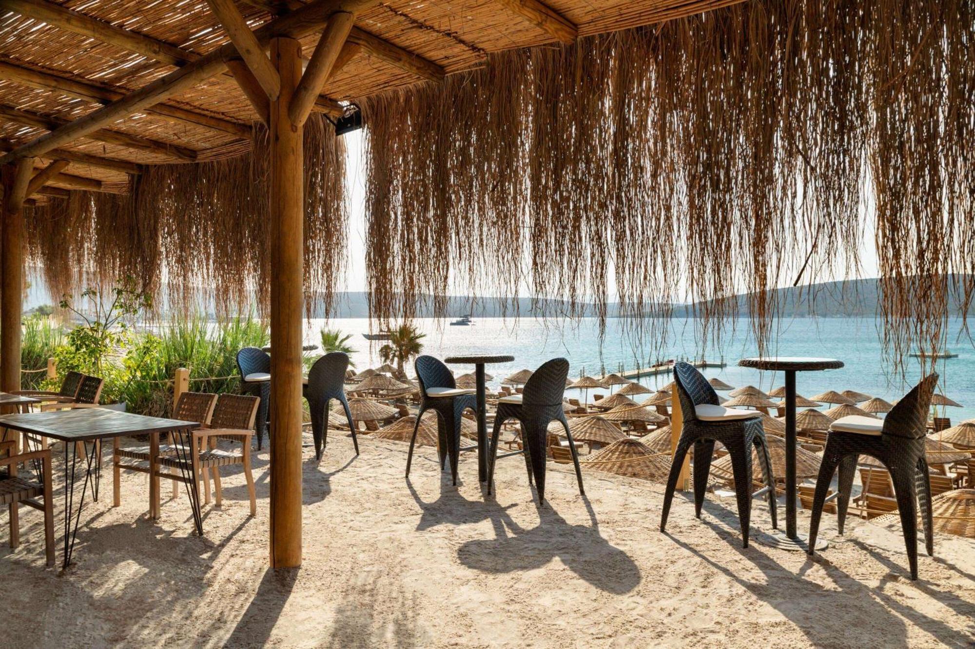 Dolce By Wyndham Cesme Алакати Екстериор снимка