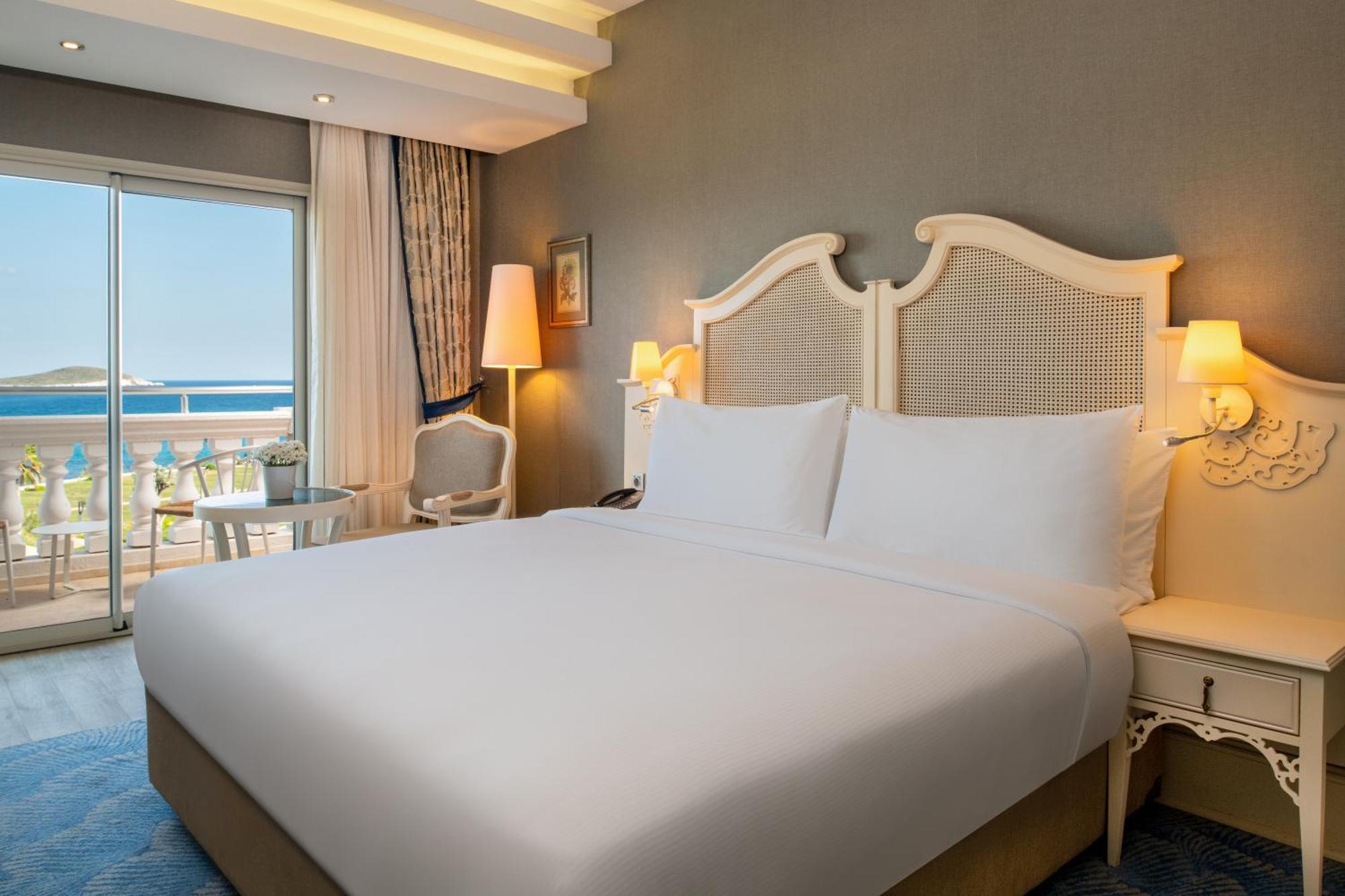 Dolce By Wyndham Cesme Алакати Екстериор снимка